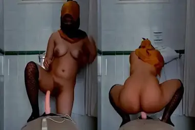 Bokep Jilbab Coklat Sange Genjot Dildo Lumer Nikmat Hot