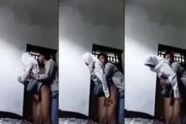 Bokep Lama Pasangan SMA Ngewe di Kamar Takut Ketahuan