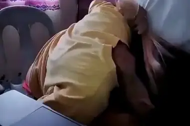 Tante Cari Hiburan Rekaman Rumah Kosong